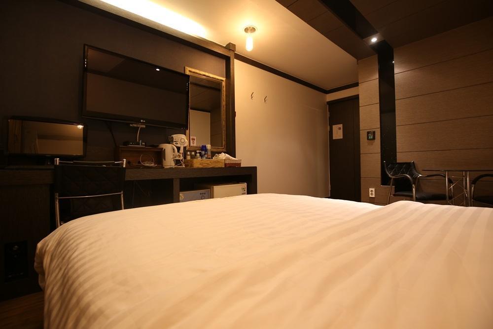 Hera Motel Daejeon Zewnętrze zdjęcie