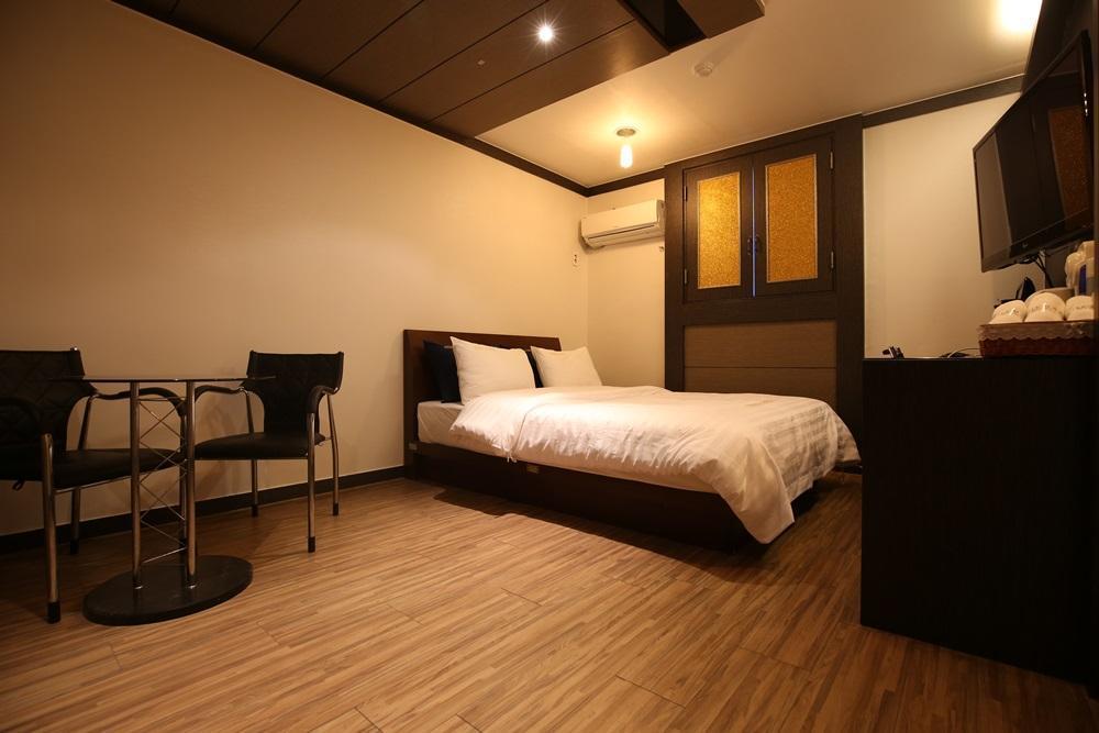 Hera Motel Daejeon Zewnętrze zdjęcie